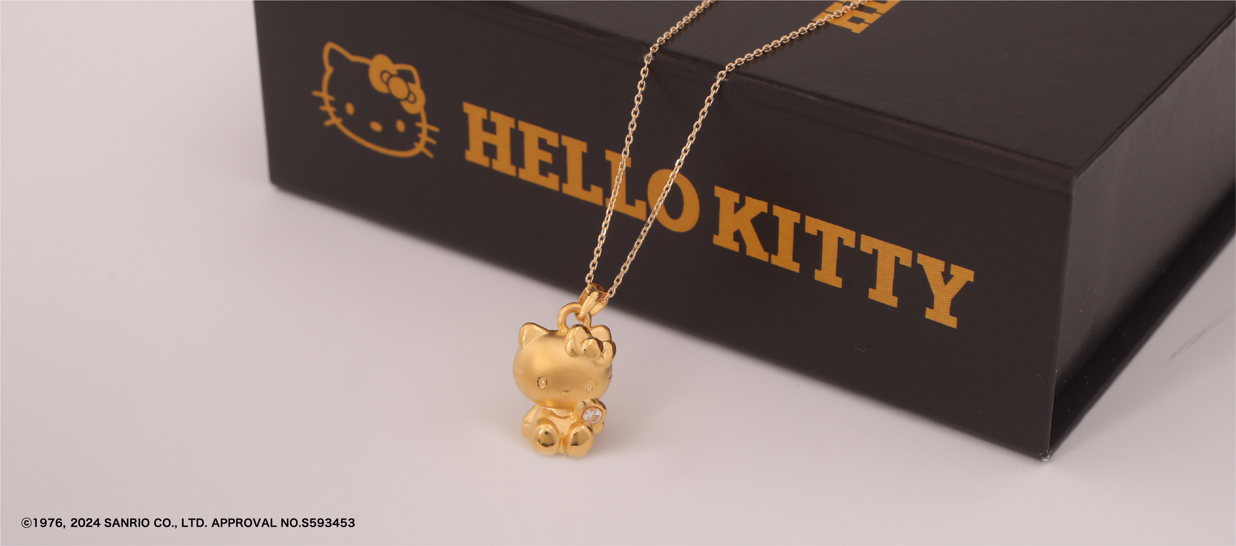HELLO KITTY GOLD PENDANT ハローキティ 純金製 ペンダント